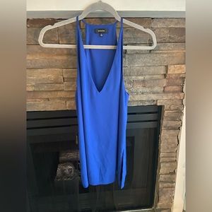 Aritzia Babaton Morris Blouse Tank, Size Small, Cornflower Blue color.